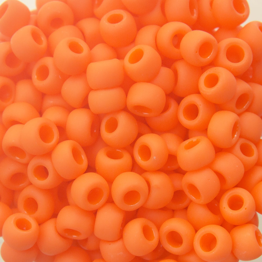 8/0 TOHO ROUND Opaque Frosted Cantaloupe Seed Bead (8g)