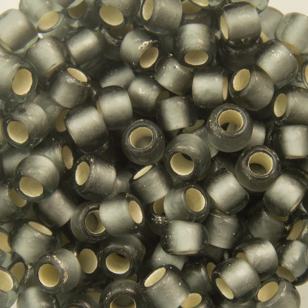 8/0 TOHO ROUND Silver Lined Frosted Gray Seed Bead (8g)