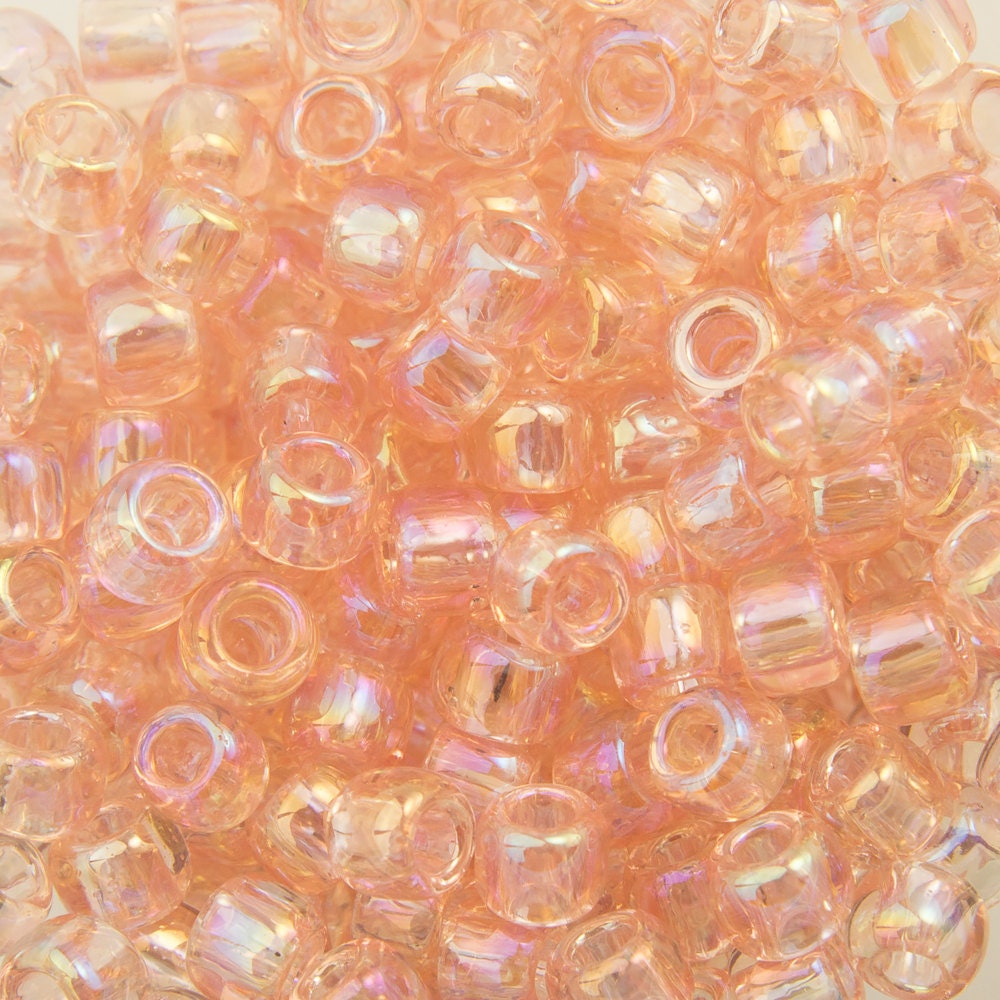8/0 TOHO ROUND Transparent Rainbow Rosaline Seed Bead (8g)