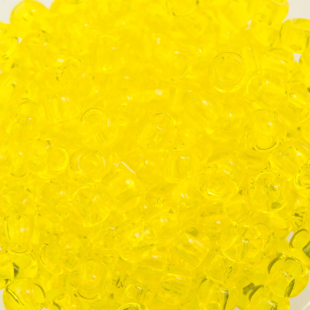 8/0 TOHO ROUND Transparent Lemon Seed Bead (8g)