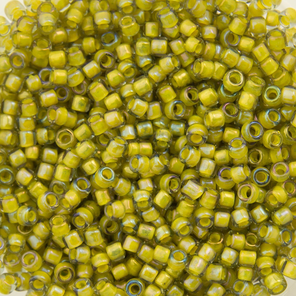 15/0 TOHO ROUND Inside Color Luster Black Diamond / Opaque Yellow Lined Seed Bead (8g)