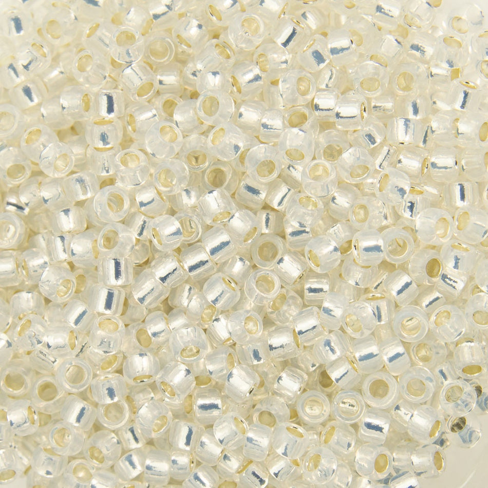 15/0 TOHO ROUND Silver Lined Milky White Seed Bead (8g)