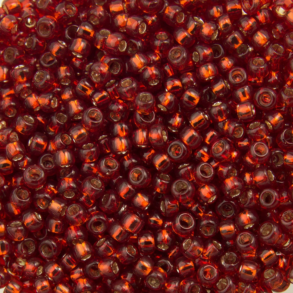 15/0 TOHO ROUND Silver Lined Ruby Seed Bead (8g)