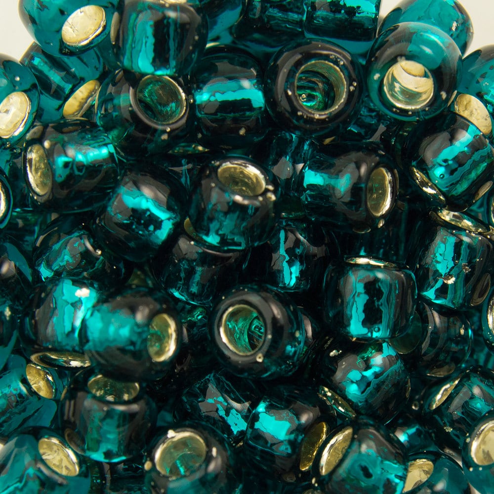 6/0 TOHO ROUND Silver Lined Teal Seed Bead (8g)