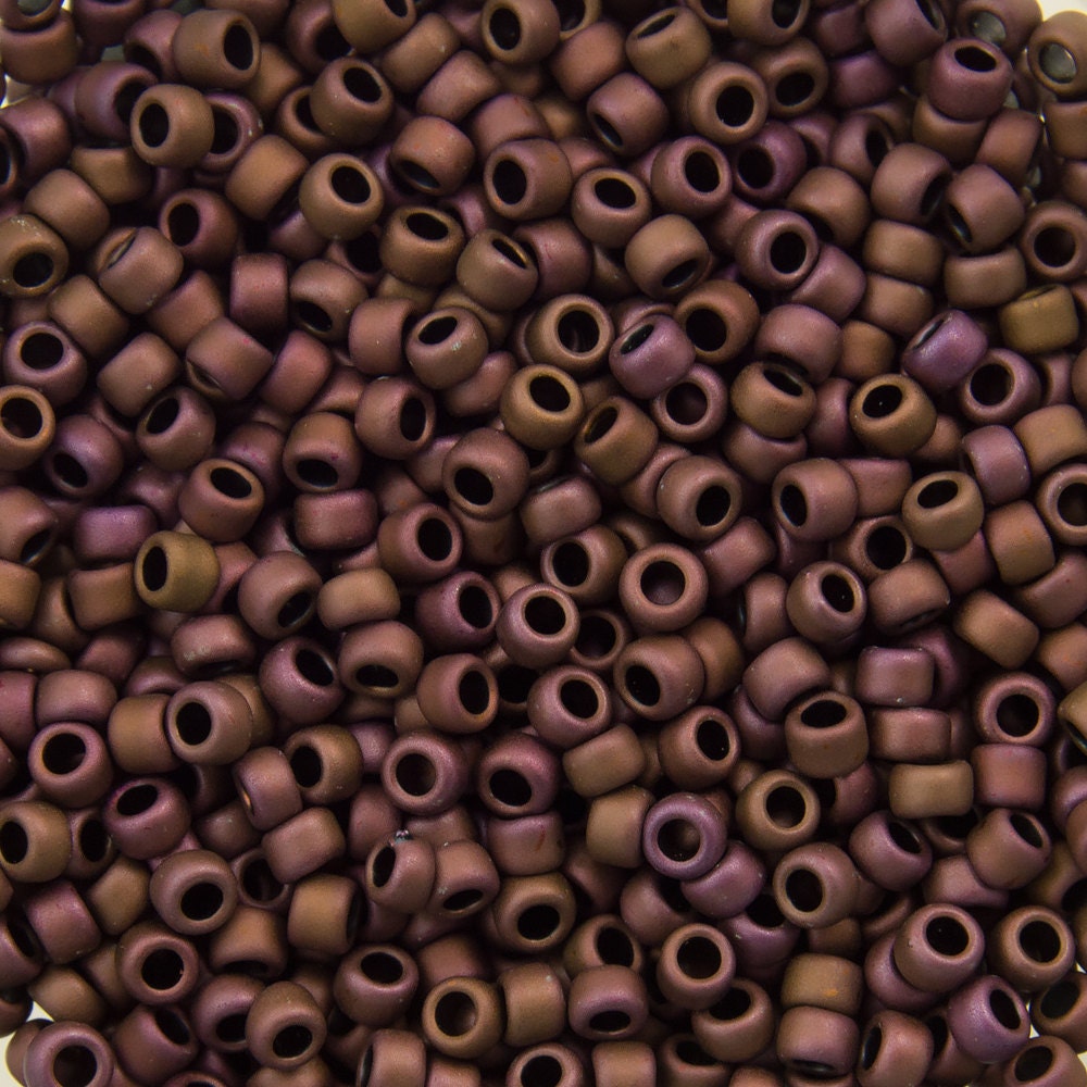15/0 TOHO ROUND Matte Color Mauve Mocha Seed Bead (8g)