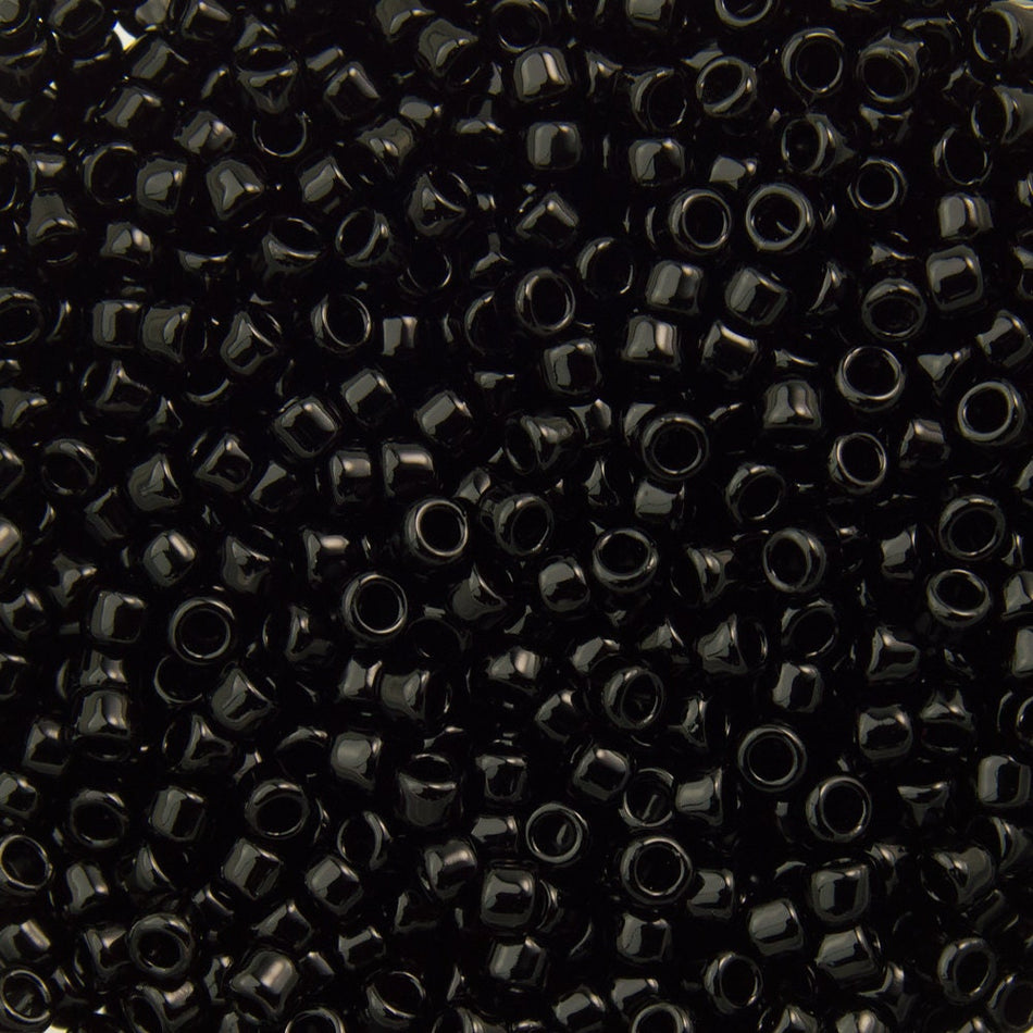 15/0 TOHO ROUND Opaque Jet Seed Bead (8g)