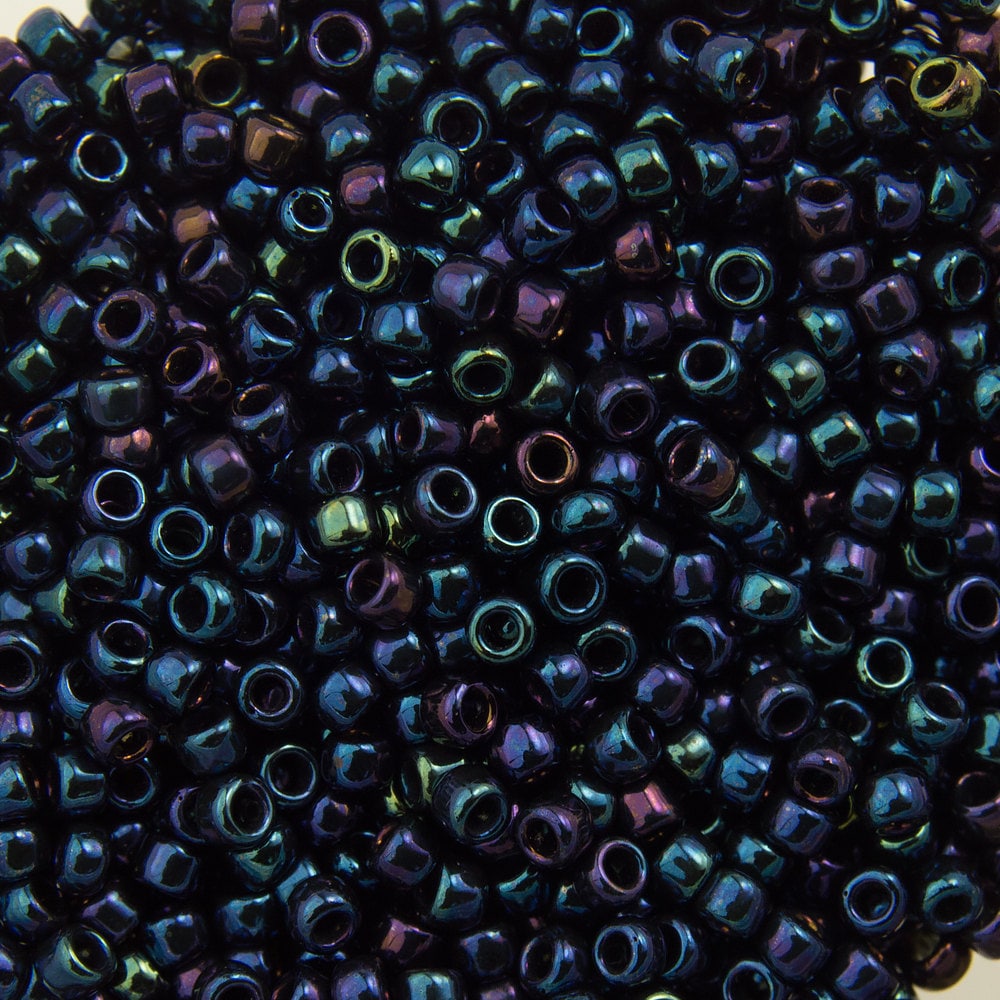 15/0 TOHO ROUND Metallic Nebula Seed Bead (8g)