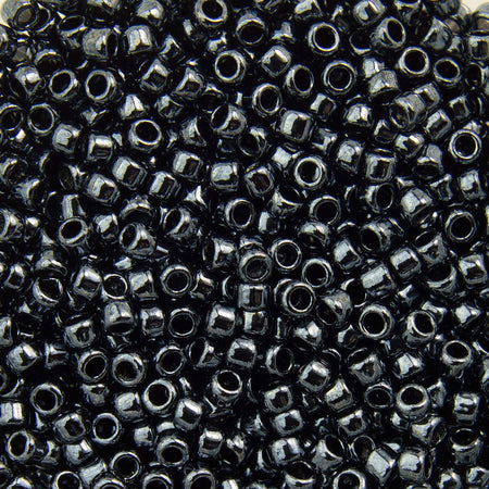 15/0 TOHO ROUND Metallic Hematite Seed Bead (8g)