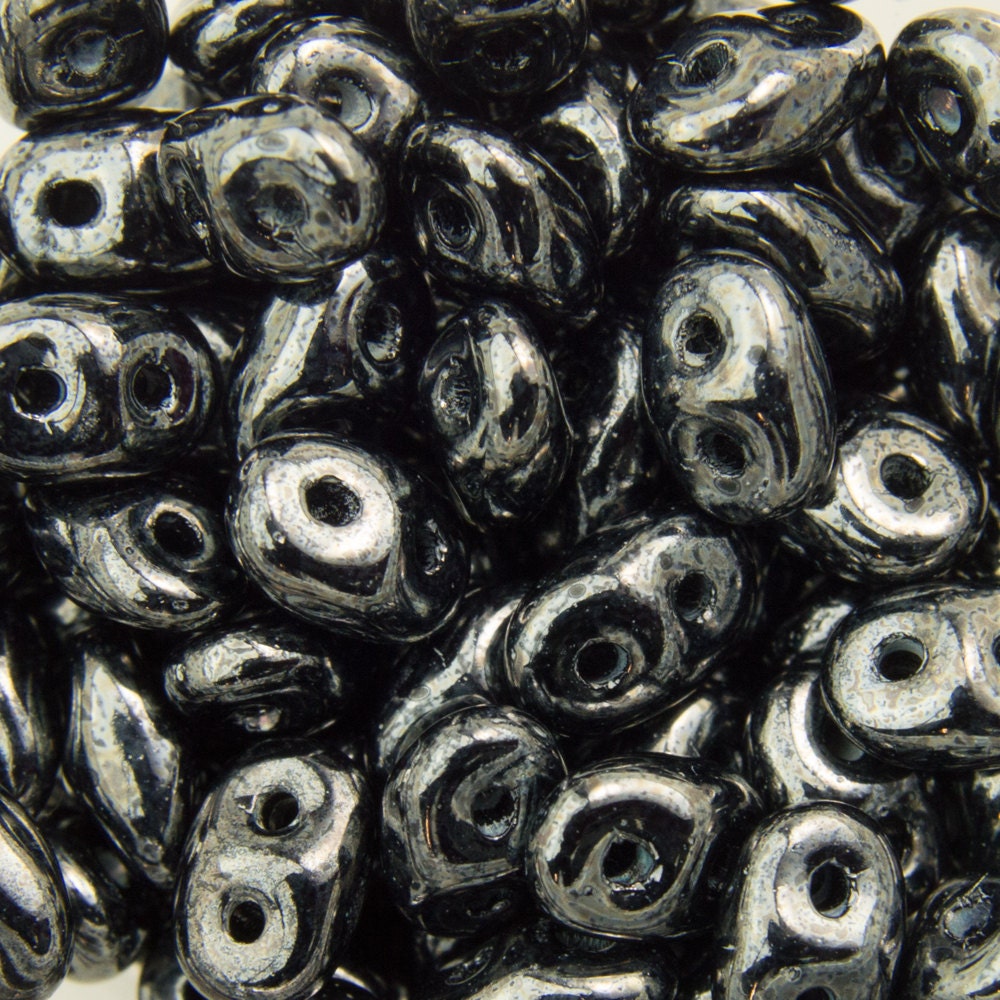 2/5MM MATUBO SUPERDUO Hematite Beads
