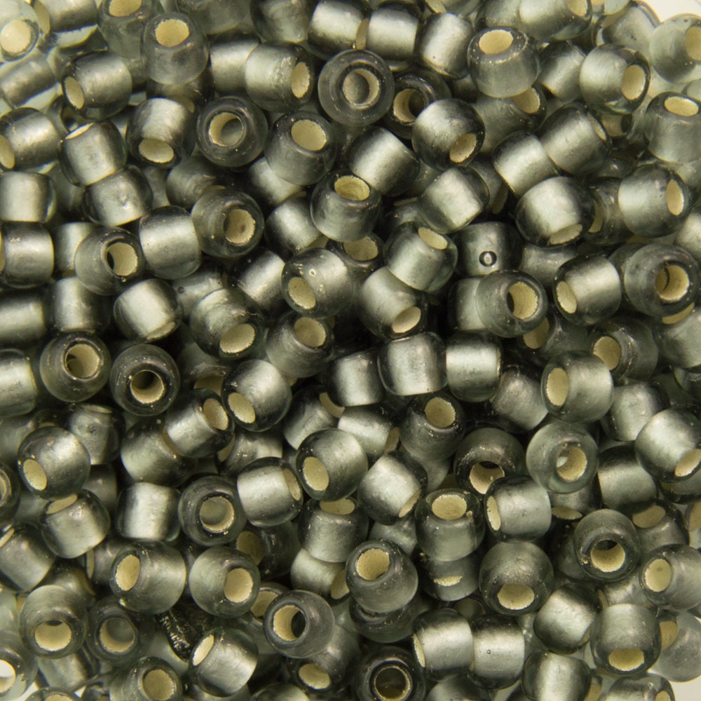 11/0 TOHO ROUND Silver Lined Frosted Gray Seed Bead (8g)