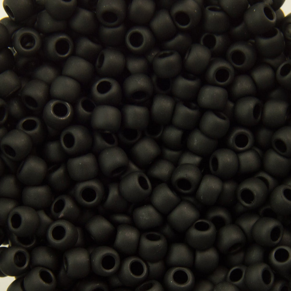 11/0 TOHO ROUND Opaque Frosted Jet Seed Bead (8g)