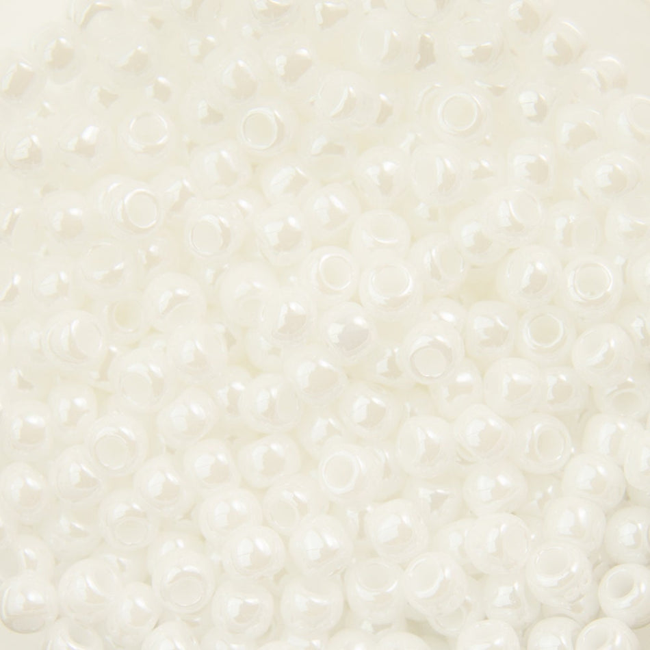 11/0 TOHO ROUND Opaque Lustered White Seed Bead (8g)
