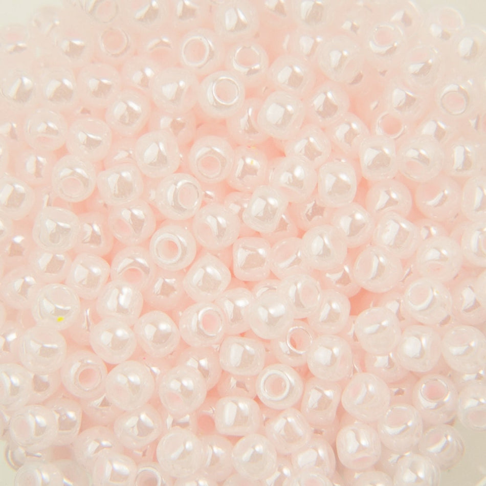 11/0 TOHO ROUND Ceylon Soft Pink Seed Bead (8g)