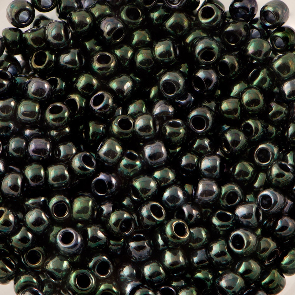 11/0 TOHO ROUND Metallic Moss Seed Bead (8g)