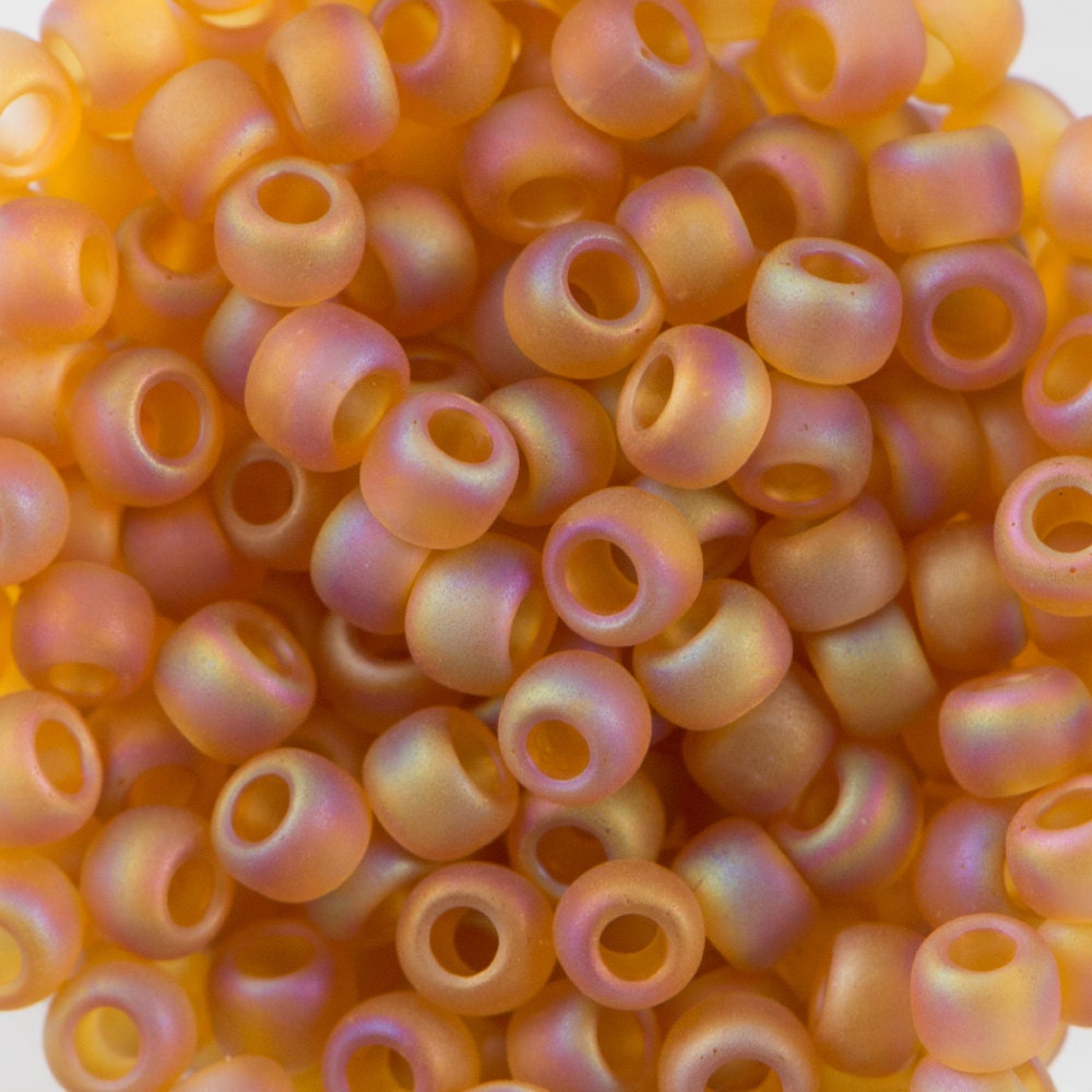 8/0 TOHO ROUND Transparent Rainbow Frosted Dark Topaz Seed Bead (8g)
