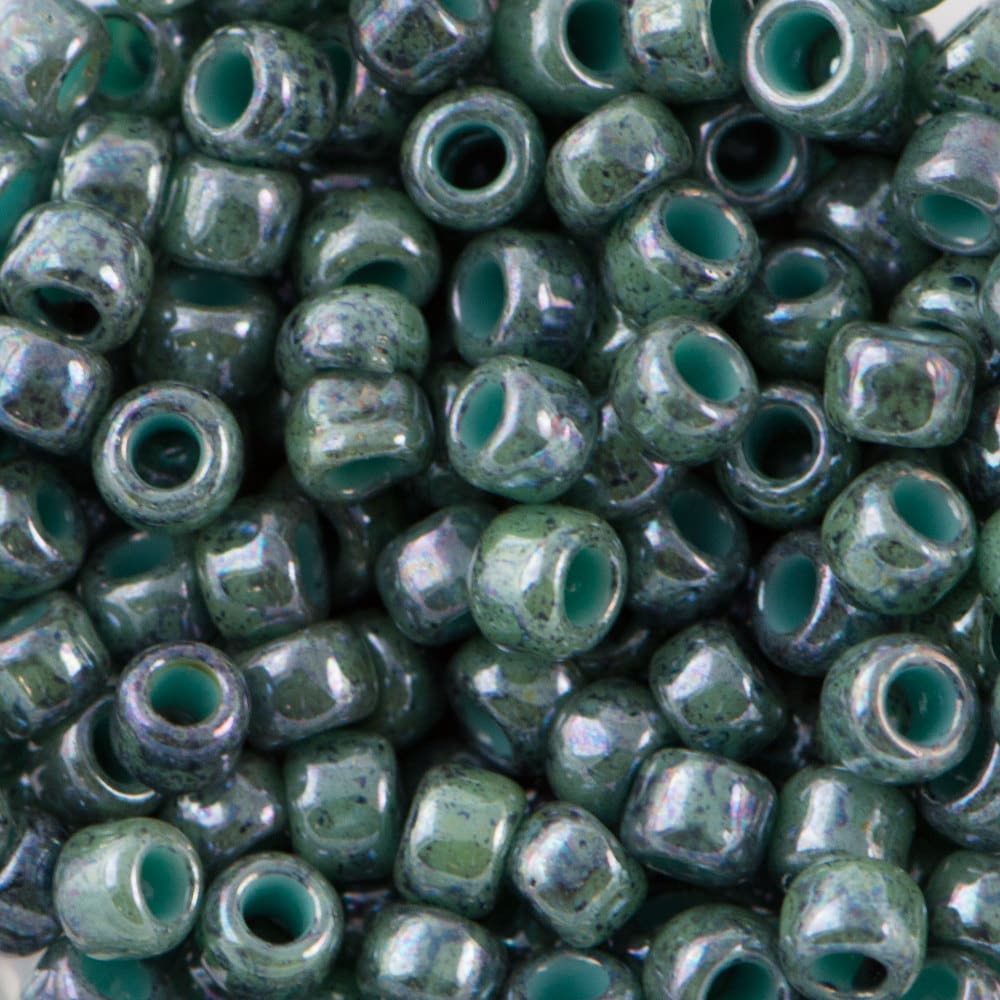8/0 TOHO ROUND Marbled Opaque Turquoise / Blue Seed Bead (8g)