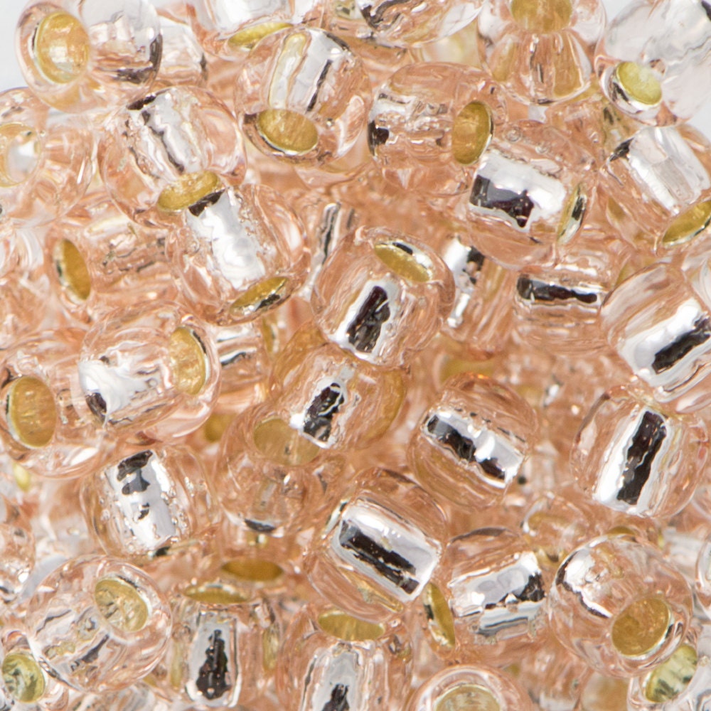 6/0 TOHO ROUND Silver Lined Rosaline Seed Bead (8g)