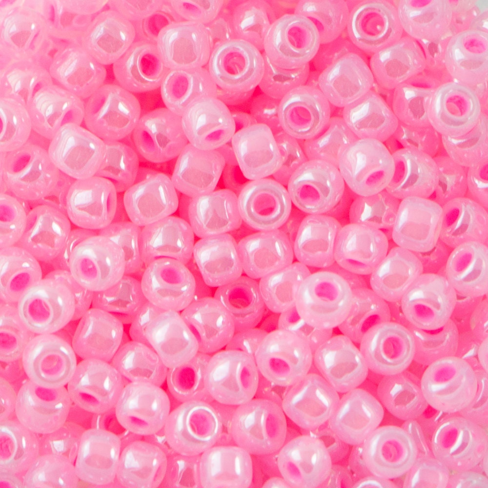 11/0 TOHO ROUND Ceylon Cotton Candy Seed Bead (8g)