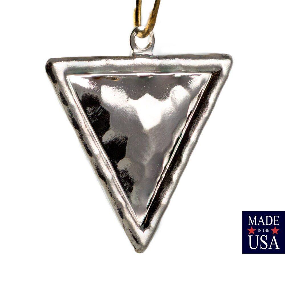 Hammered Silver Triangle with Loop Pendant Drops (4) mtl490C