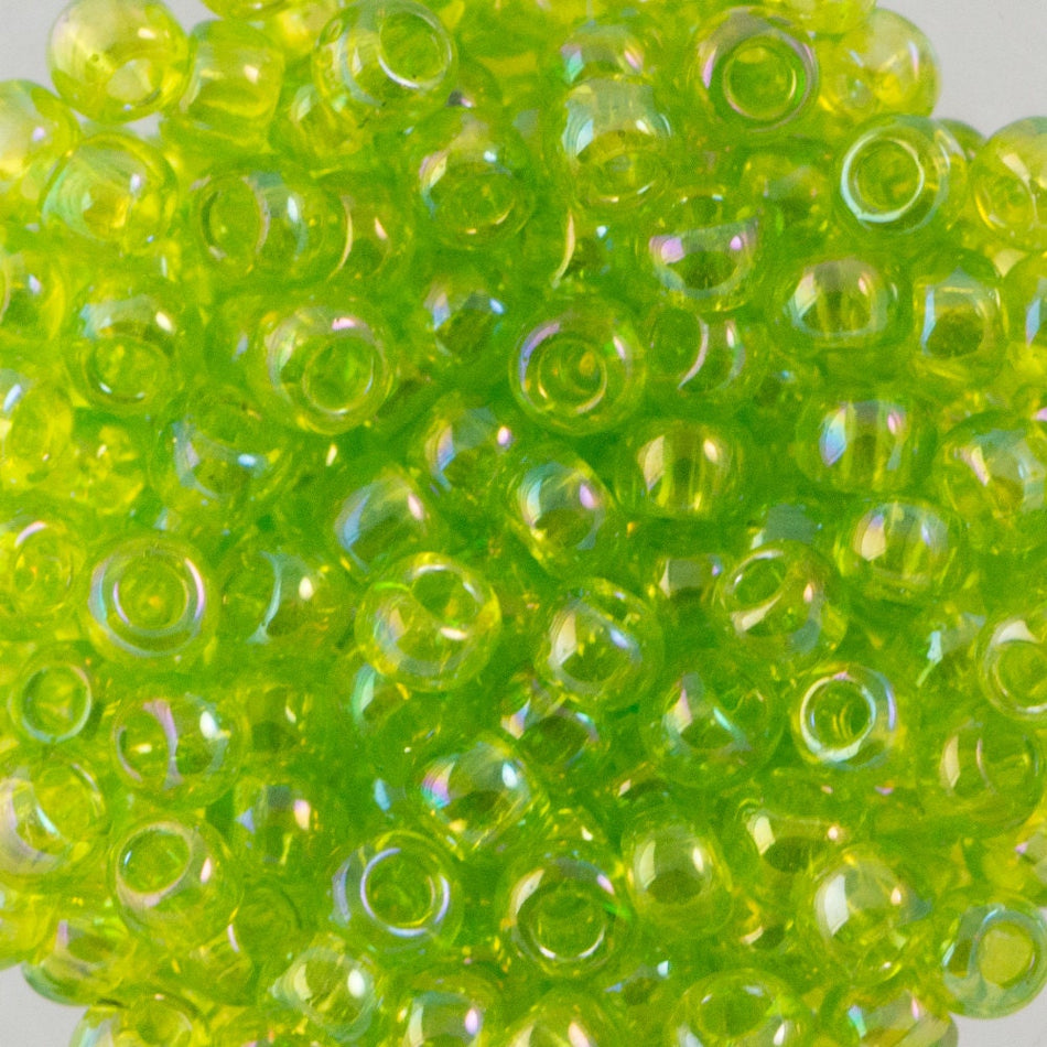8/0 TOHO ROUND Transparent Rainbow Lime Green Seed Bead (8g)