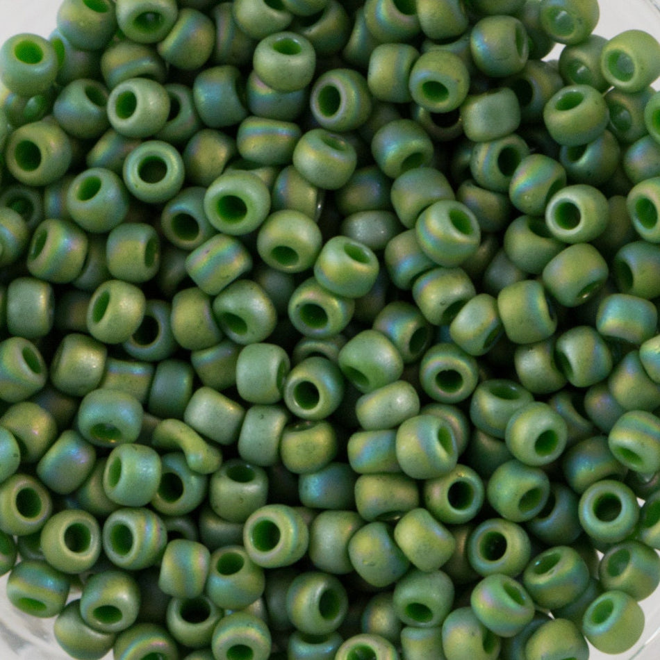 11/0 TOHO ROUND Semi Glazed Rainbow - Clover Seed Bead (8g)