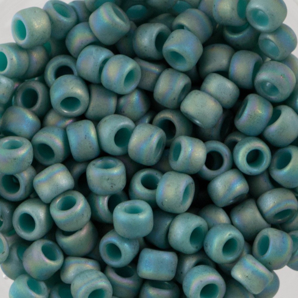 8/0 TOHO ROUND Semi Glazed Rainbow Turquoise Seed Bead (8g)