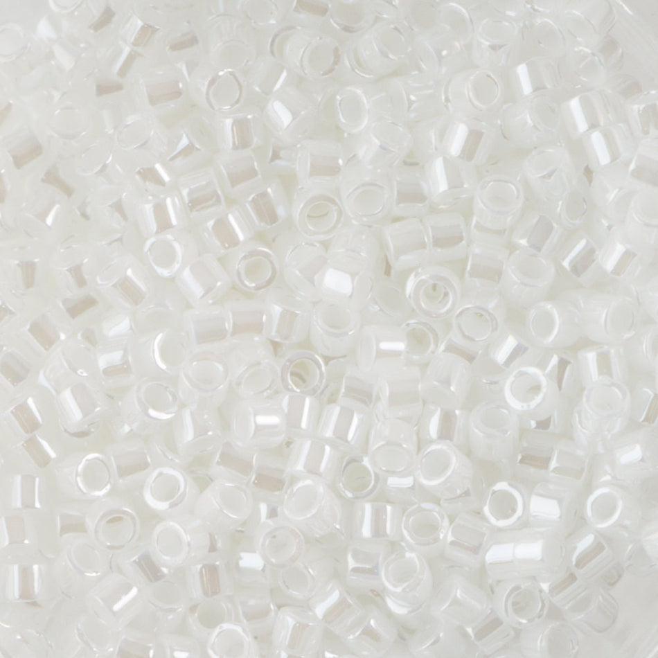 11/0 MIYUKI DELICA White Pearl Seed Bead (8g)