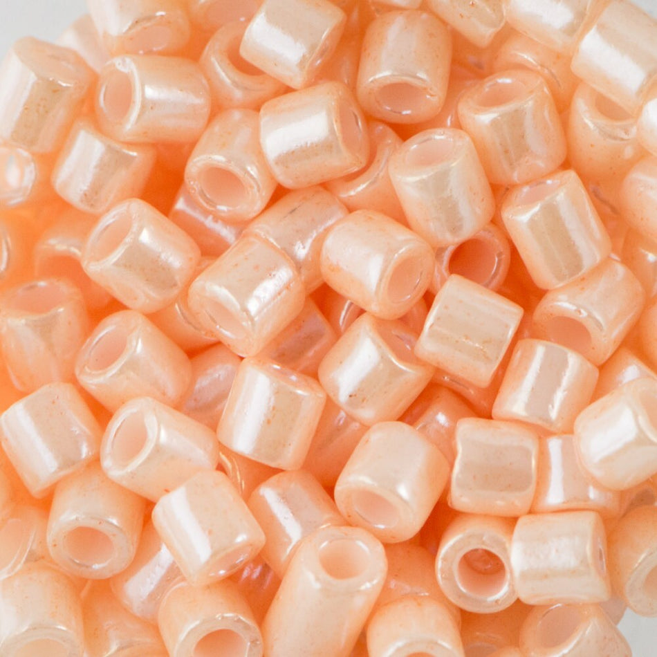 8/0 MIYUKI DELICA Opaque Light Peach Ceylon Seed Bead (8g)