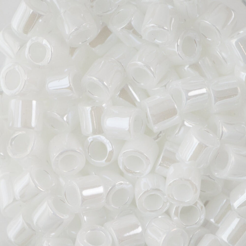 8/0 MIYUKI DELICA White Pearl White Seed Bead (8g)