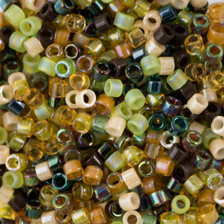 11/0 MIYUKI DELICA Earthtone Mix Seed Bead (8g)