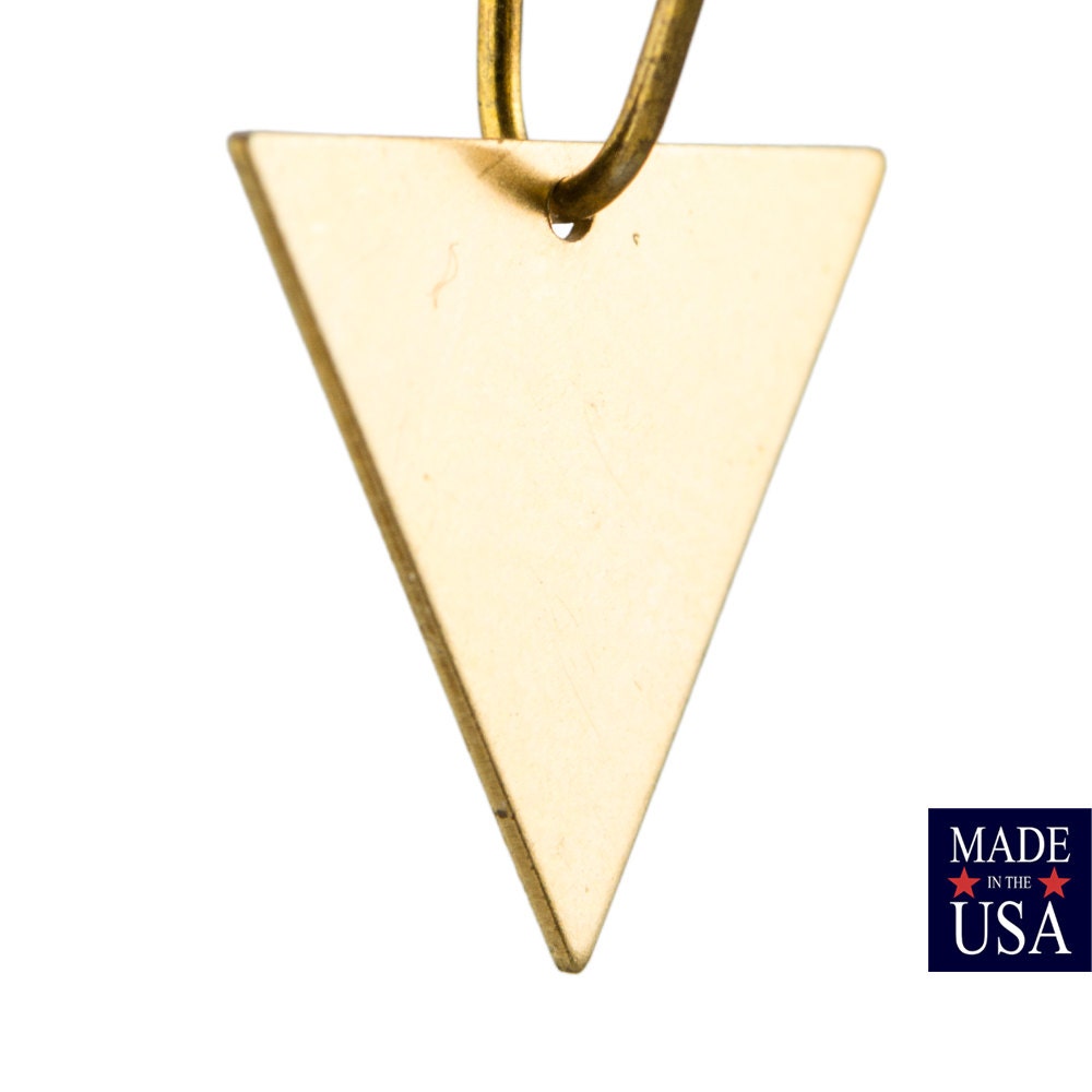 1 Hole Raw Brass Flat Triangle Charms Drops 17mm (6) mtl479E