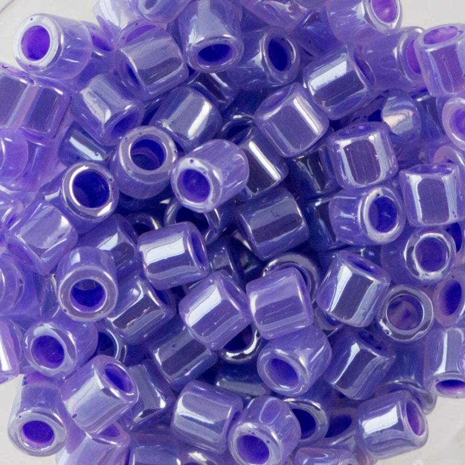 8/0 MIYUKI DELICA Lined Crystal Purple Seed Bead (8g)