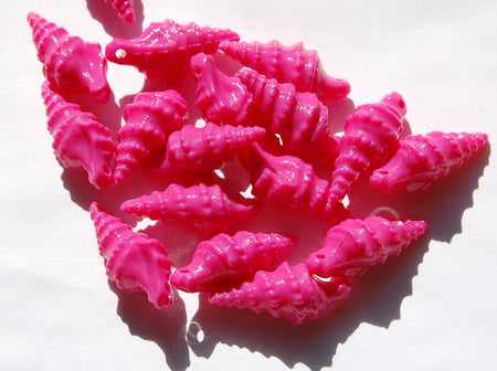 Vintage West German Acrylic Fuchsia Pink Seashell Charms 33mm x 15mm (4) chr107D