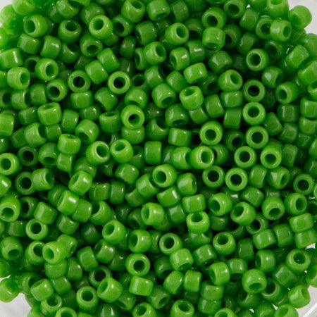 15/0 TOHO ROUND Opaque Mint Green Seed Bead (8g)