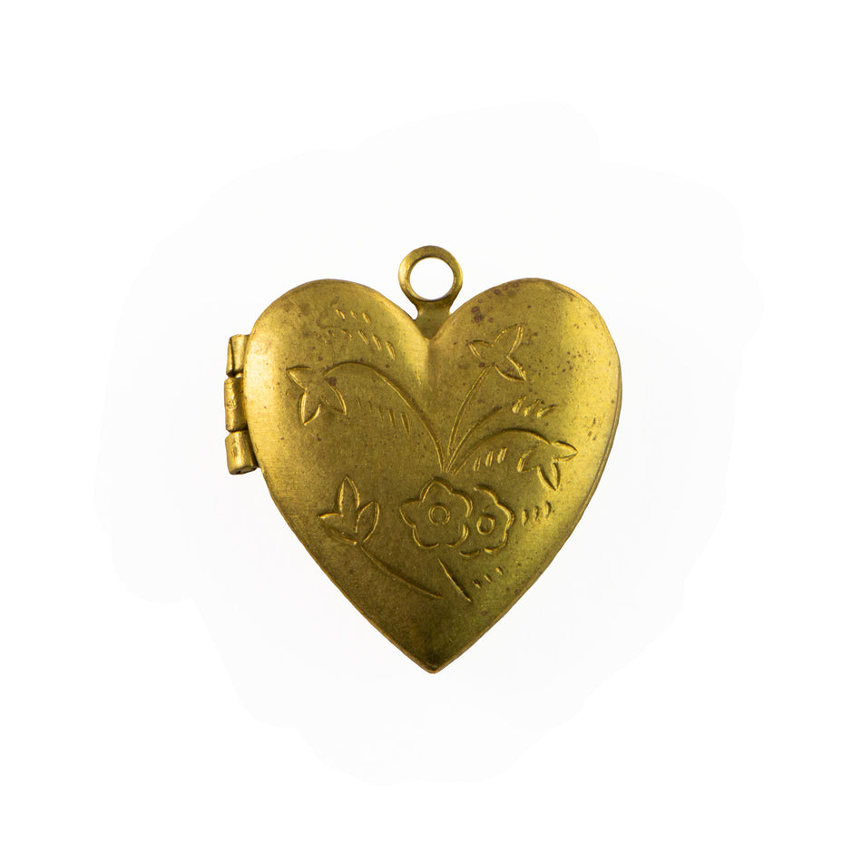 19x18mm Floral Raw Brass Heart Locket (4)